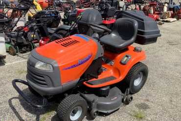 Husqvarna YTHI542XP Riding Lawn Mower