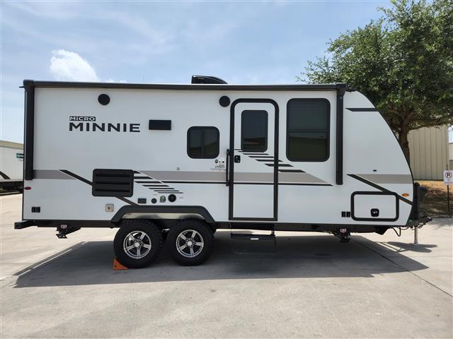 2021 Winnebago Micro Minnie 2108DS