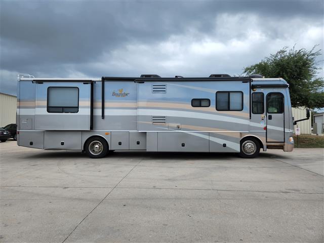 2007 Fleetwood Bounder Turbo Diesel 38L