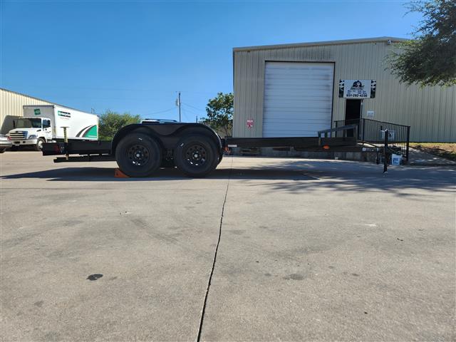 2022 Carry-On Flatbed/Car Hauler