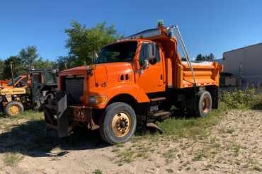 1999 Sterling 5 Yard Dump Dump Truck 2FZHNWYB8XAA31207