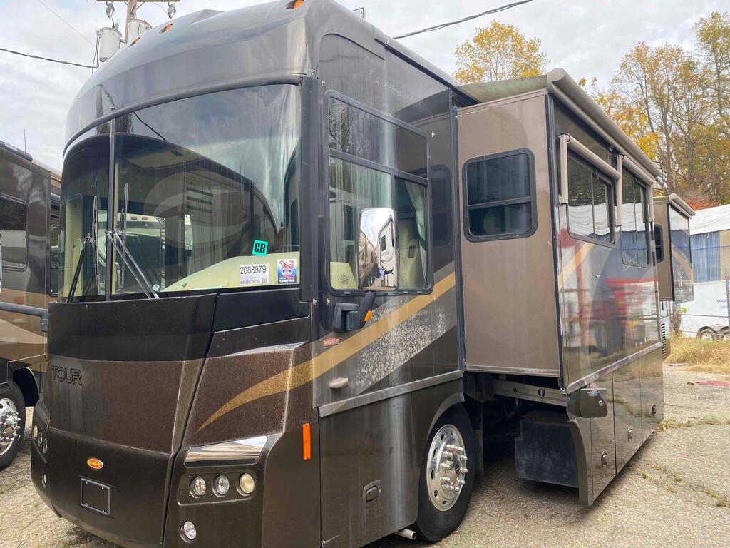 2006 Winnebago Tour 40KD