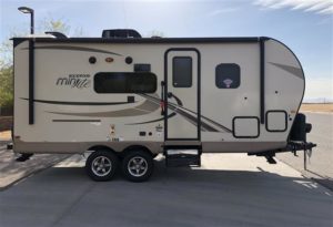 2019 Forest River Rockwood Mini Lite 2104S