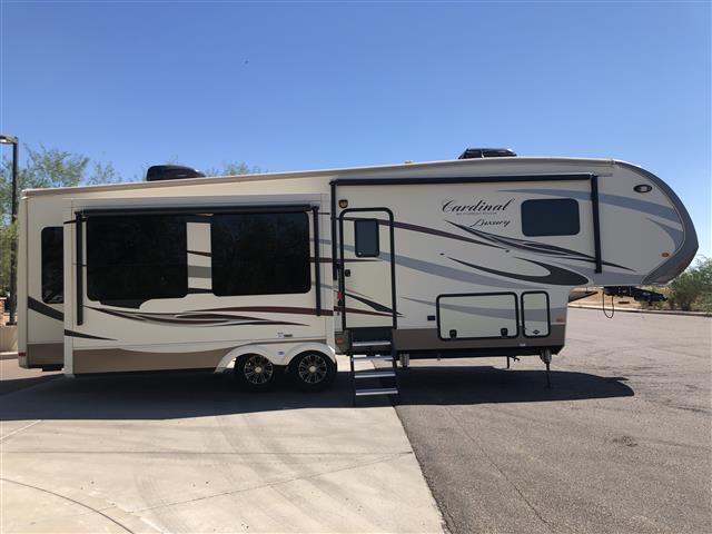 2019 Forest River Cardinal Luxury 3350
