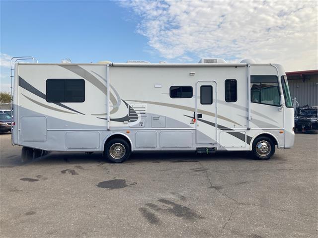 2005 Four Winds Hurricane 30F - Repo Finder