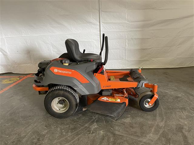Husqvarna Z 242F