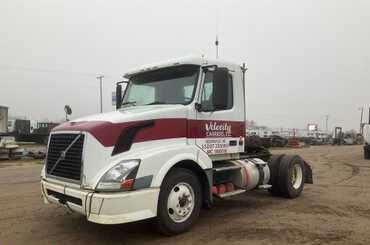 2005 Volvo VN Series Single Axle Day Cab Semi Truck 4V4N19TG35N399825