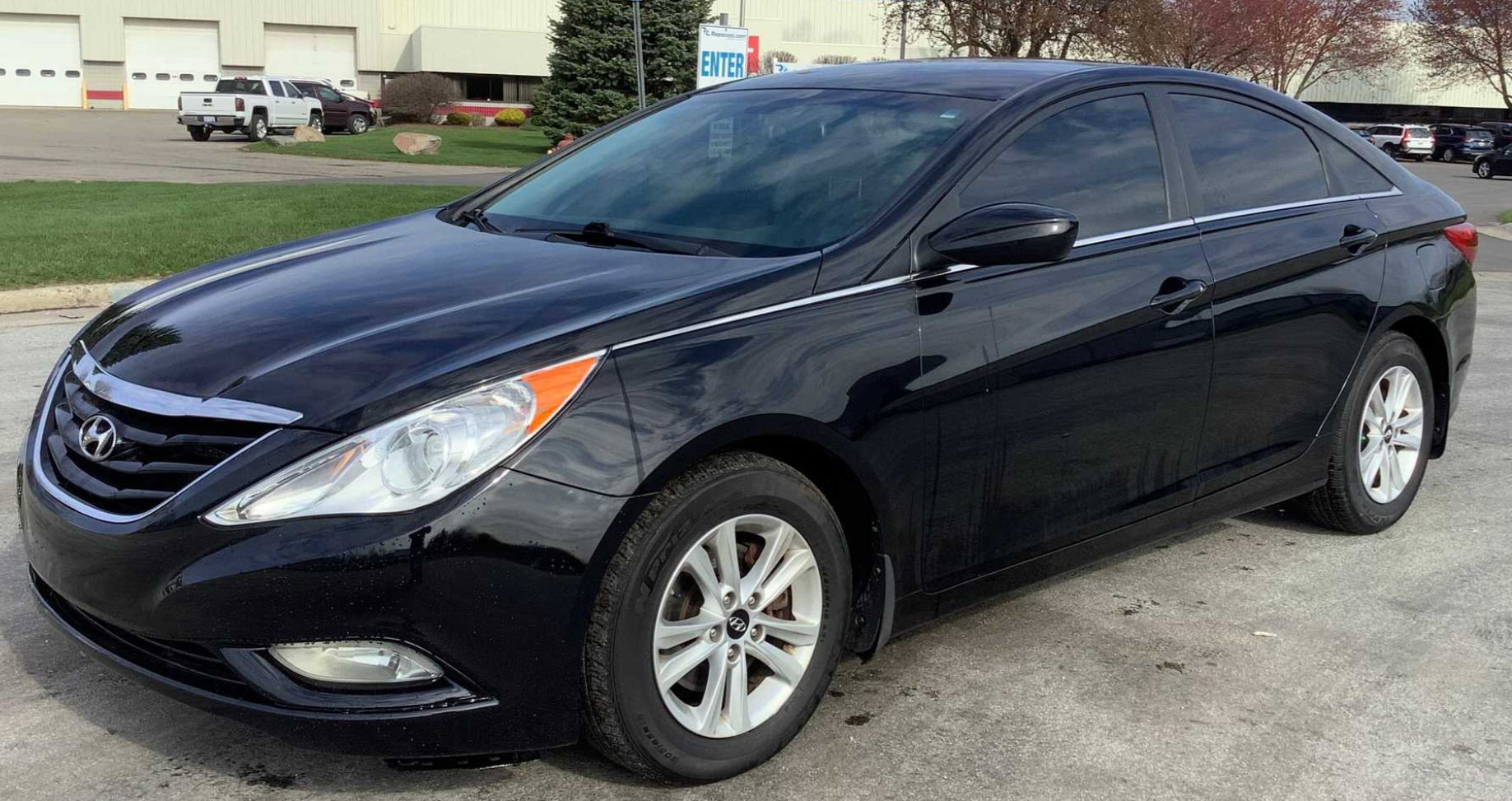2013 Hyundai Sonata GLS Sedan 4-DR