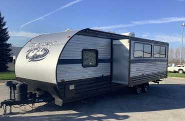 2020 Forest River Cherokee Grey Wolf Trailer