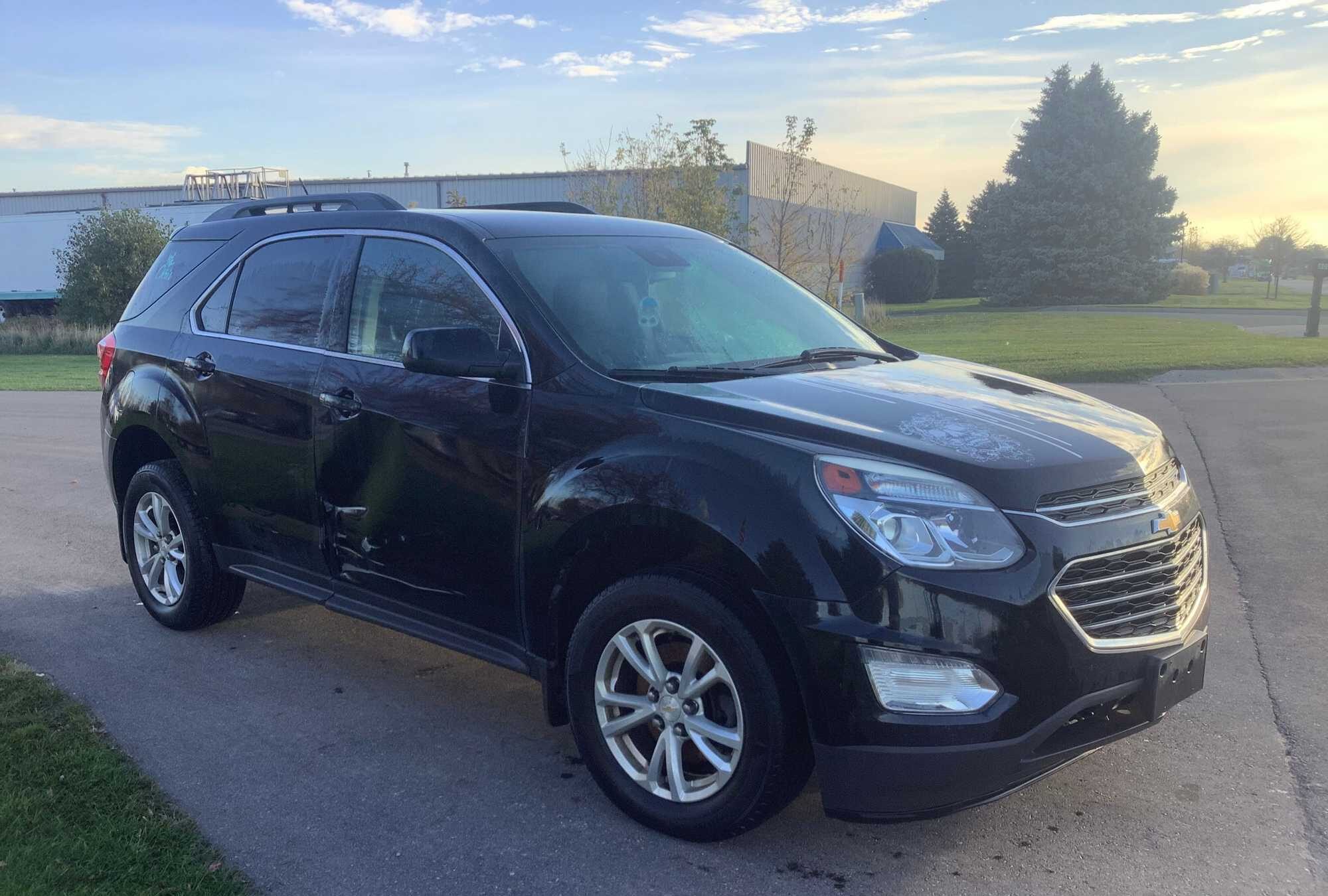 2017 Chevrolet Equinox LT 2WD 4 Door