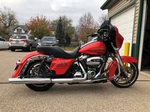 2017 HARLEY DAVIDSON FLHXS