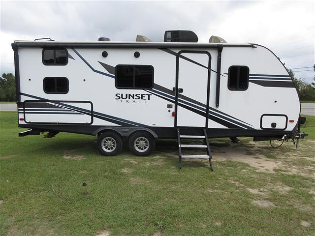 2019 Crossroads Sunset Trail Super Lite 215BH