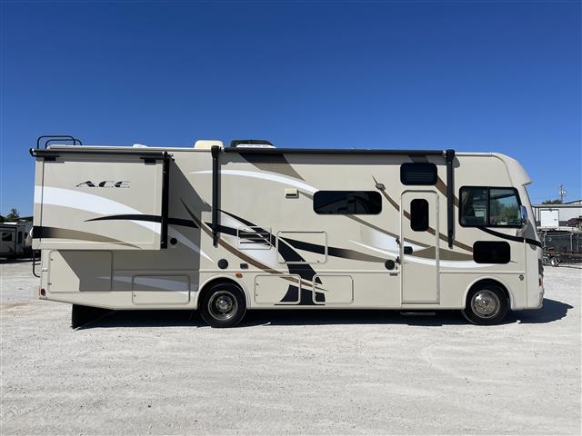 2016 Thor Ace 30.1