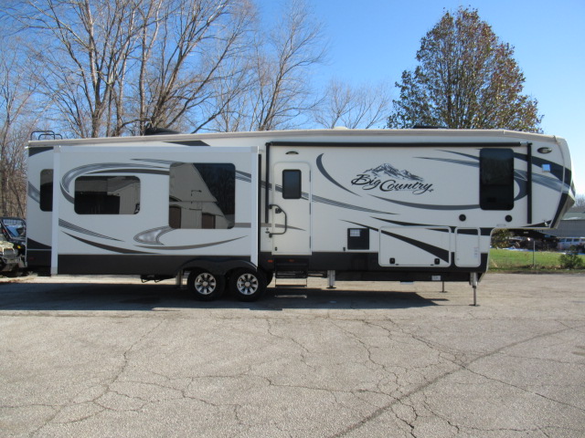 2017 Heartland Big Country 3450TS