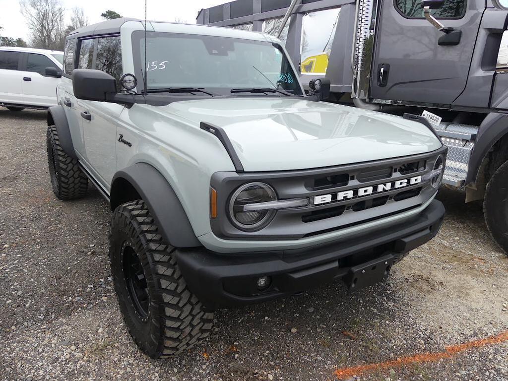 2022 FORD BRONCO SUV