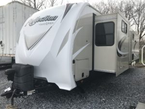 2017 Grand Design Reflection 37′ Camper
