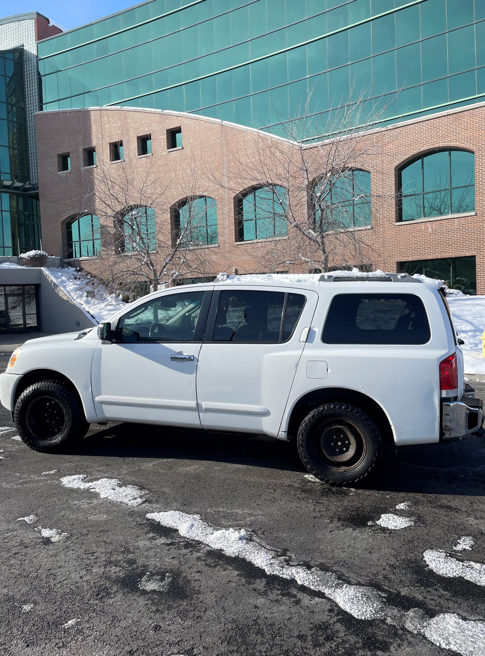 2004 Nissan Pathfinder Armada