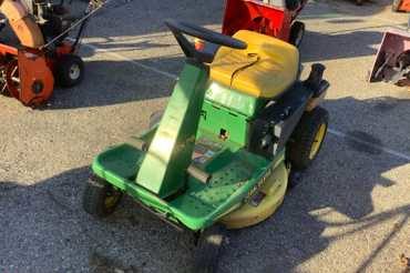John Deere GX75 Riding Lawn Mower