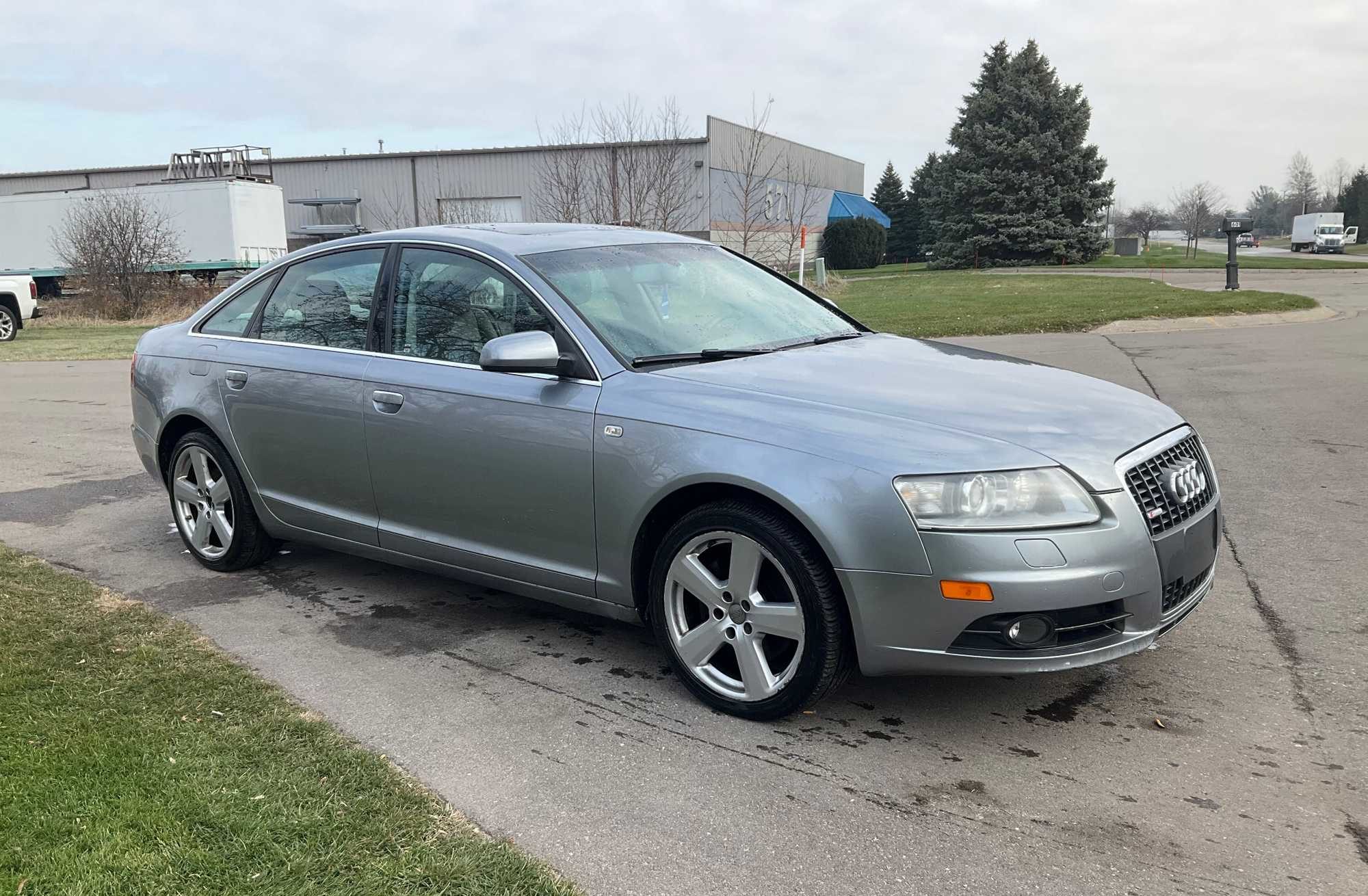 2008 Audi A6 3.2 with Tiptronic Sedan 4-DR