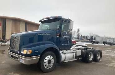 2006 INTERNATIONAL 9400i Day Cab Semi 2HSCNAPR46C242016