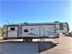2019 Forest River Salem Hemisphere GLX 356QB