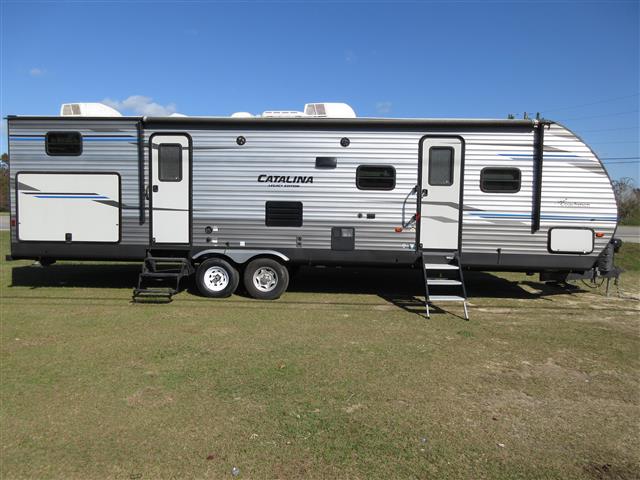 2019 Forest River Coachmen Catalina Legacy Edition 323HDSCK