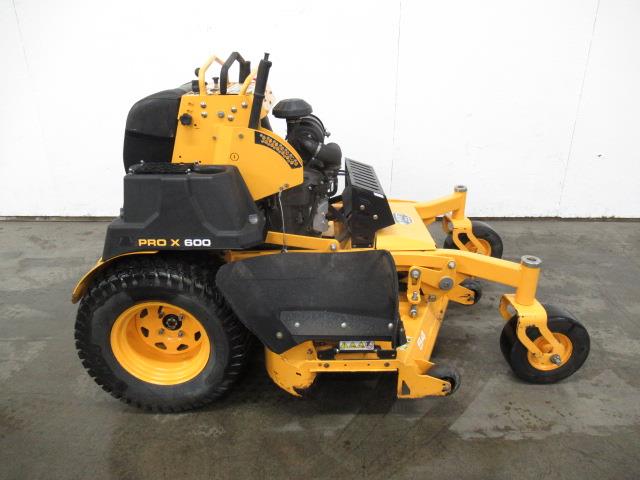 Cub Cadet Pro X 600