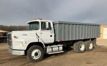 1994 Ford L9000 Tandem Axle Dump Truck 1FDYY90L0RVA00537
