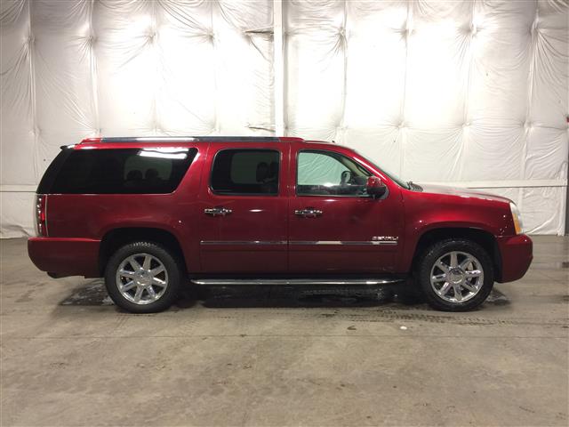 2010 GMC Yukon Denali XL AWD