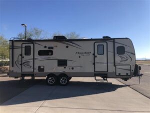 2018 Forest River Flagstaff Super Lite 26RLWS