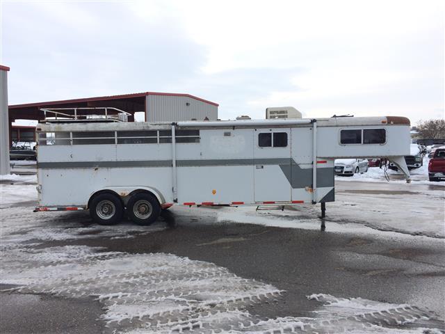 1990 Horse Trailer