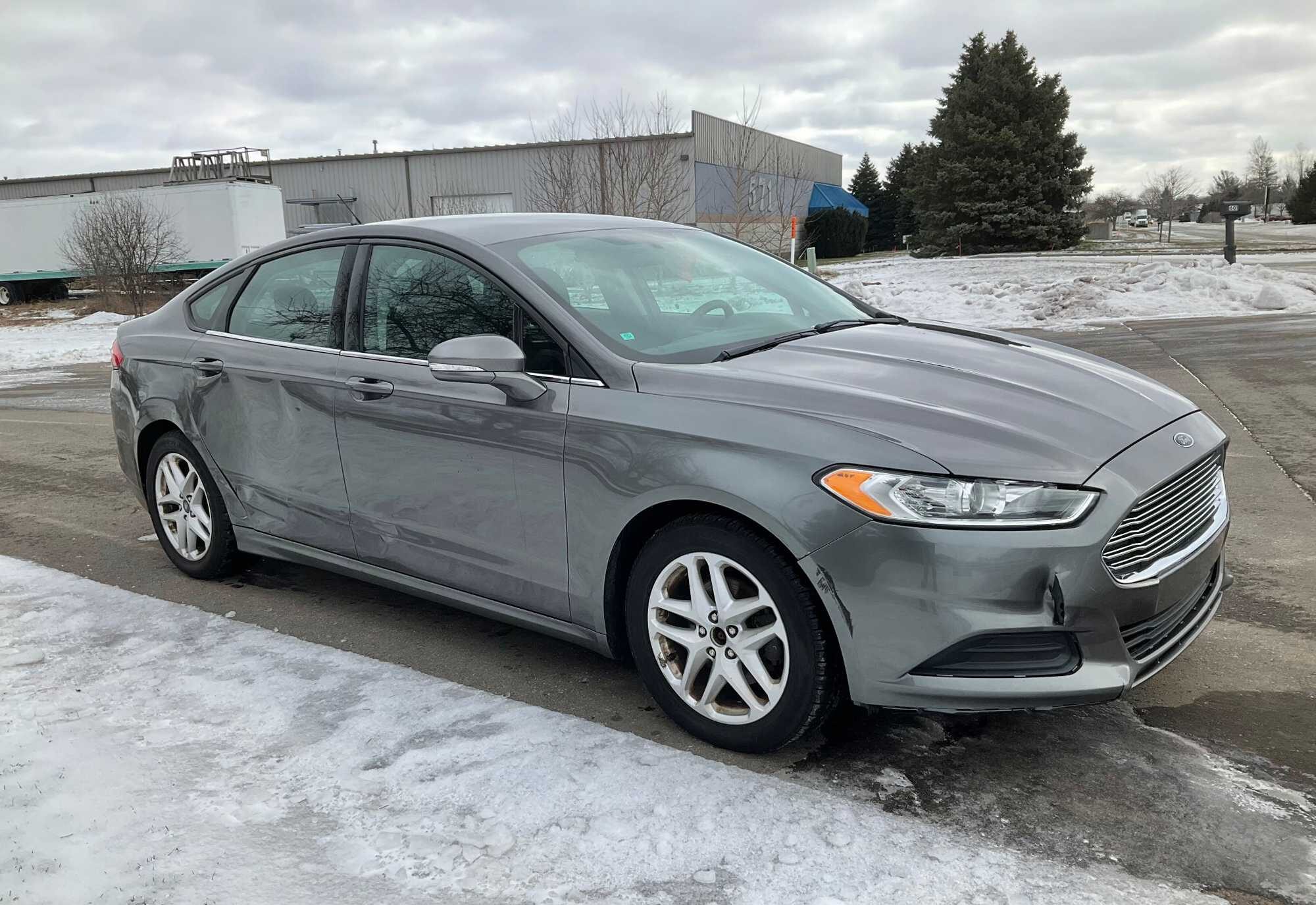 2013 Ford Fusion SE SEDAN