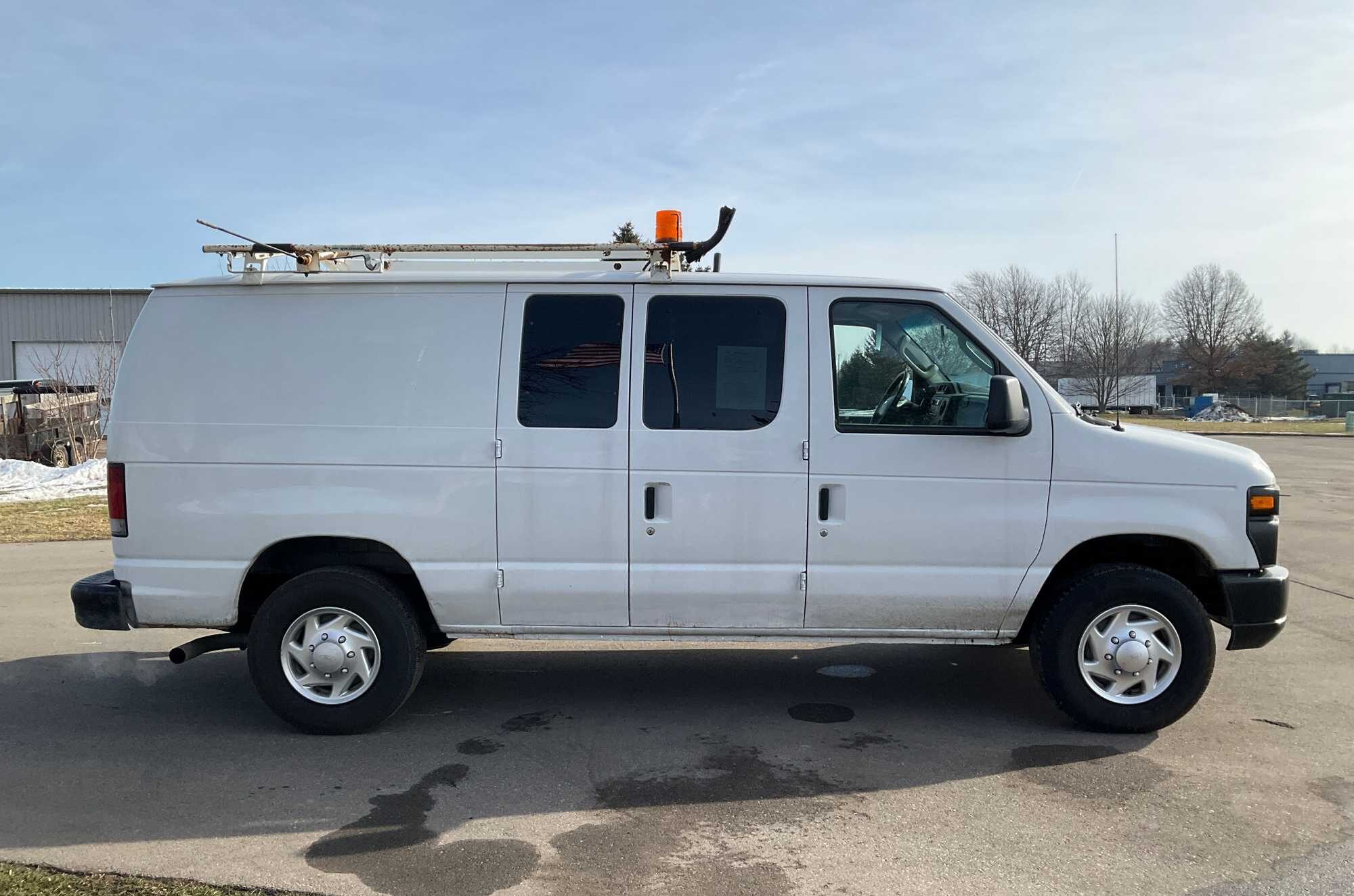 2011 Ford E250 Cargo Van Repo Finder