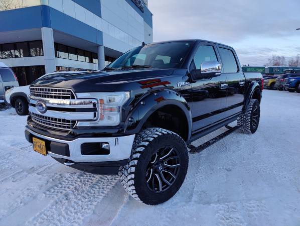 2018 FORD F-150 LARIAT PICKUP