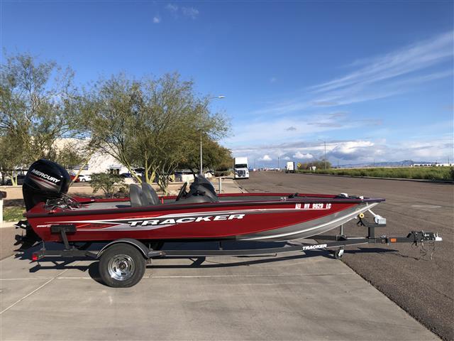 2019 Tracker Pro Team 175