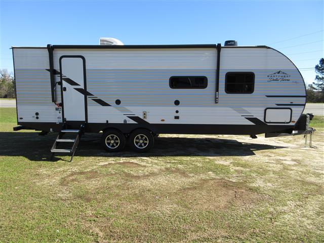 2022 Forest River East to West Della Terra 261RB