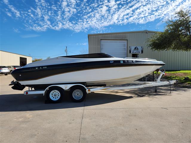 1998 Crownline 225BR