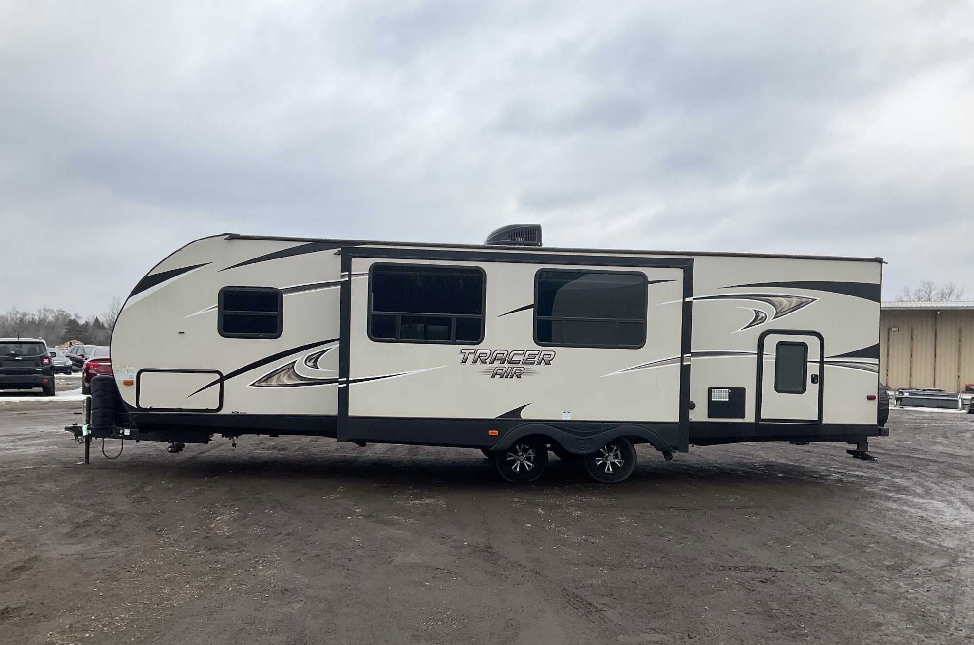 2018 Tracer 285BH Trailer