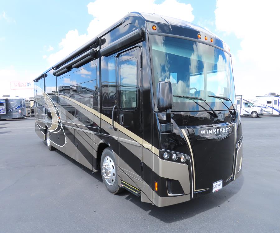 2022 Winnebago Forza 36H