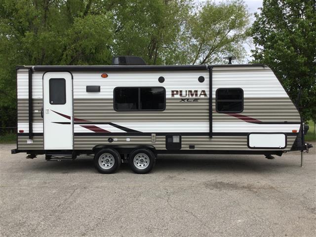 2019 Forest River Palomino Puma XLE Lite 21FBC