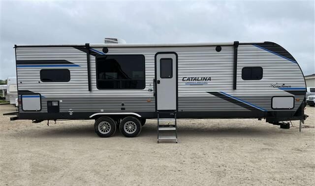 2022 Forest River Coachmen Catalina Legacy Edition 283 RKS