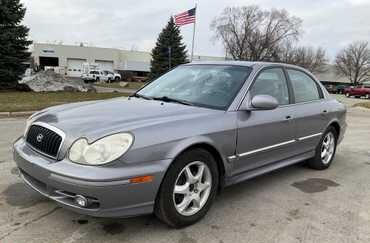 2005 Hyundai Sonata GLS Sedan FWD