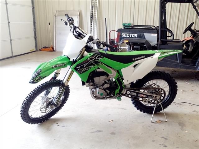 2019 Kawasaki KX450F green