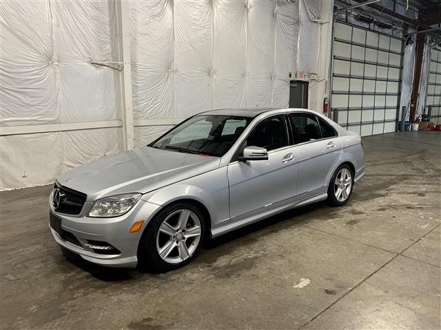 2010 Mercedes C300 AWD