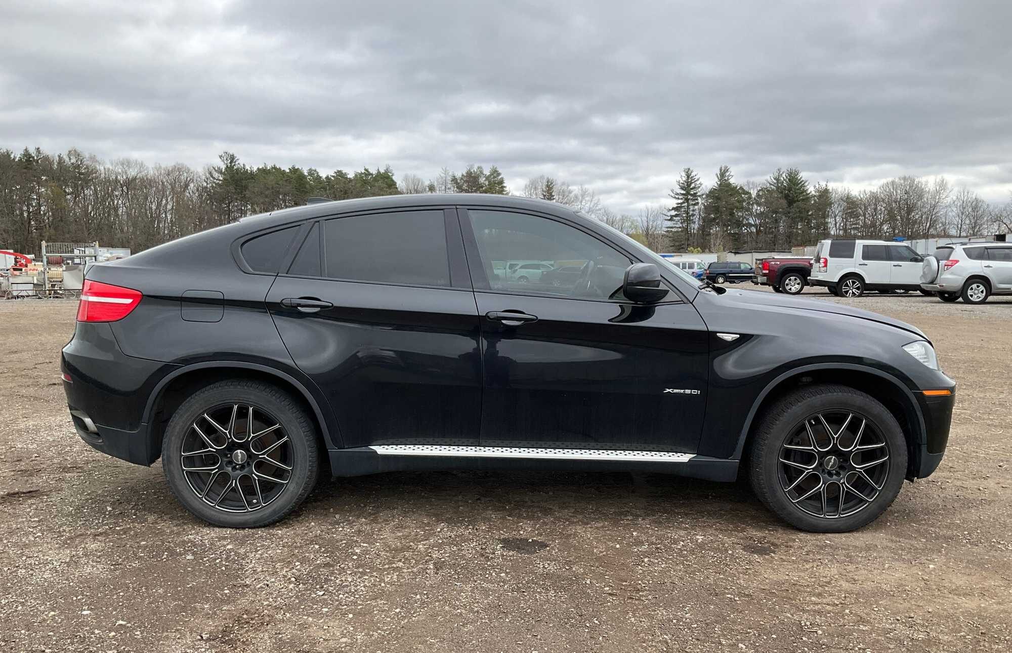 2012 BMW X6 XDRIVE50I
