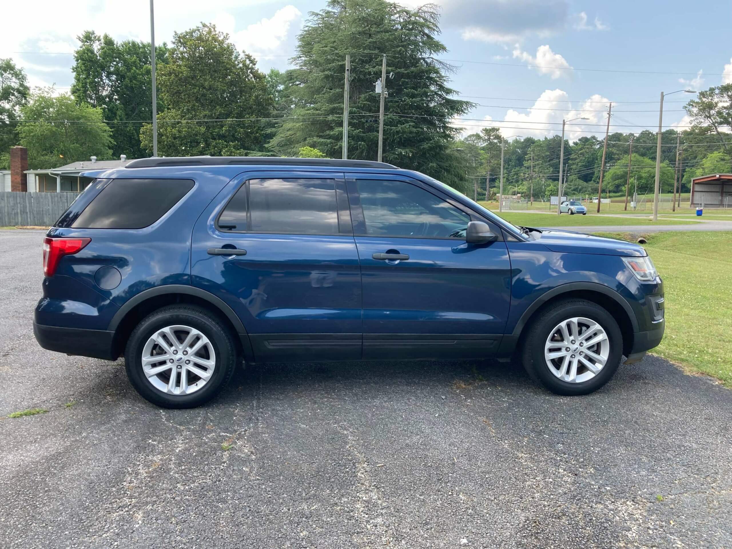 2017 Ford Explorer 2WD Turbo