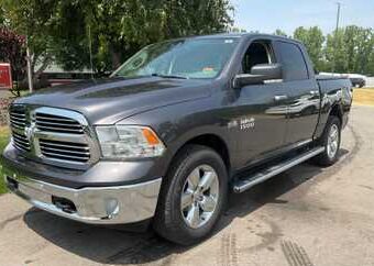 2018 RAM 1500 SLT Crew Cab SWB 4WD