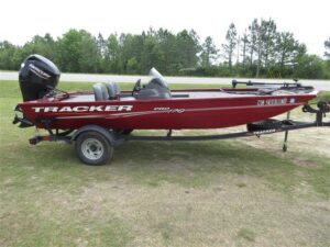 2022 Tracker Pro 170