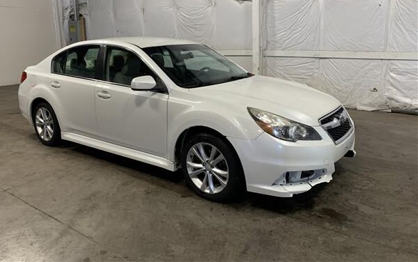 2013 Subaru Legacy AWD