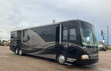 2006 Spartan Mountain Aire 4304 Diesel Pusher Motorhome